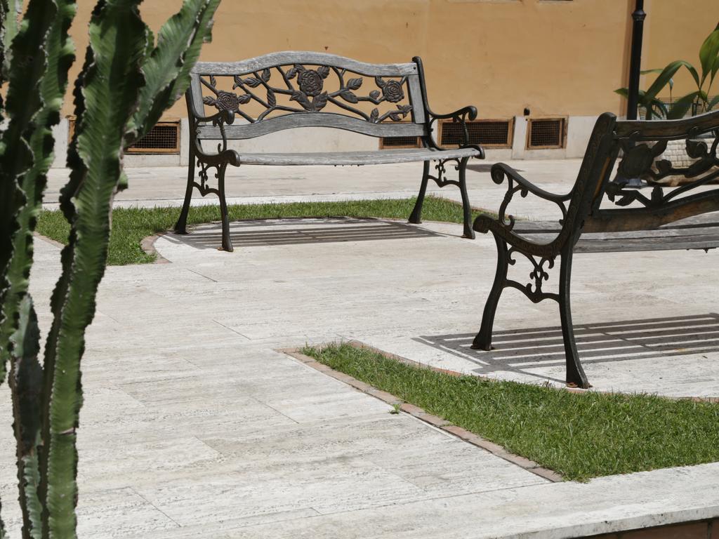 Guest House Trastevere Rome Exterior photo